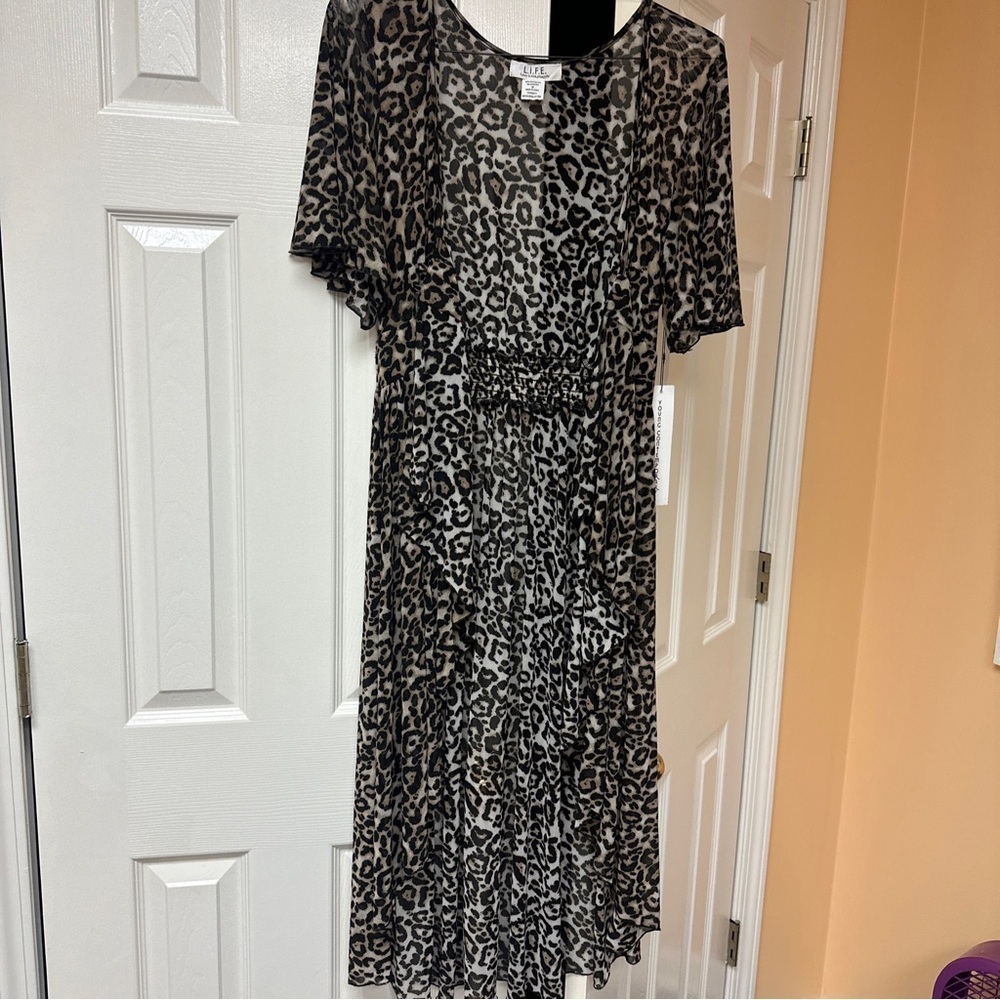 L.I.F.E LEOPARD OPEN FRONT WOMENS KIMONO SIZE MEDIUM